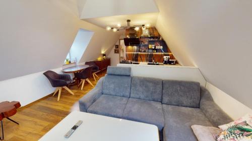 Karlovy Vary Apartment | Apartman Ateliér Vary v nově zrekonstruovaném domě