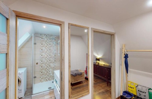 Karlovy Vary Apartment | Apartman Ateliér Vary v nově zrekonstruovaném domě
