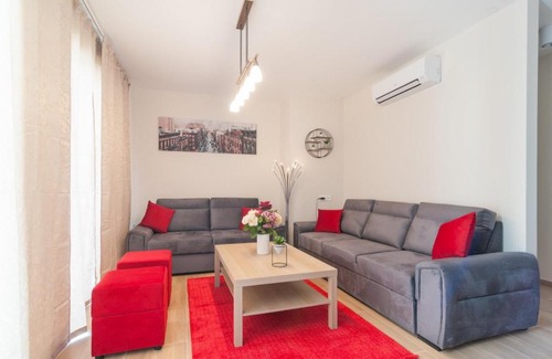 Znjan Apartment | Apartman Braavos ****