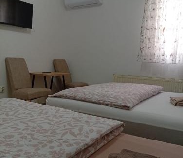 Mali Radic Apartment | Apartman EM-Bajkeraj
