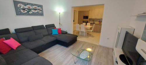 Crikvenica Apartment | Apartman Ema