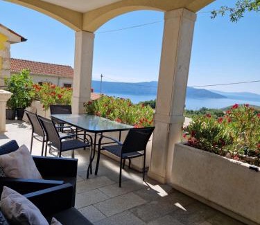 Sveta Jelena Apartment | Apartman EN
