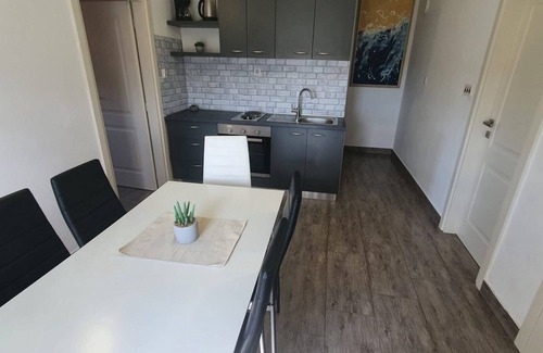 Jasenovica Apartment | APARTMAN MARIO 1 for 6 people