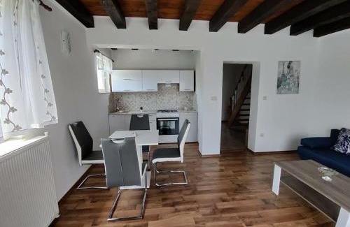Fuzine Apartment | Apartman Niki