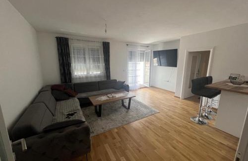 Canton 10 Apartment | Apartman Sučić