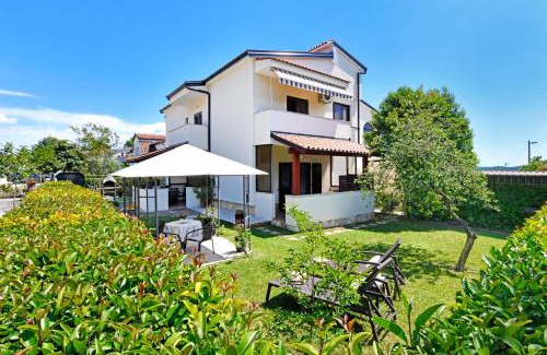 Kadumi Apartment | Apartmani Irena Arvaj