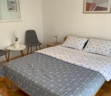 Zivinice House | Apartmani Nedim