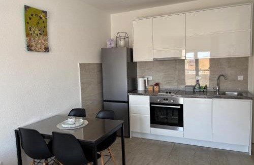 Baska Voda Apartment | Apartmani Spiline - Mia