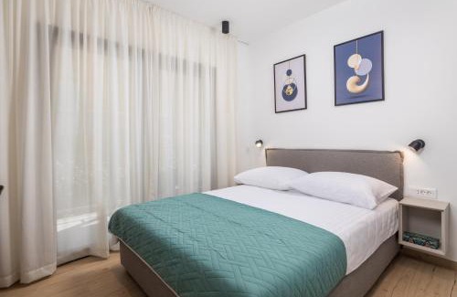 Municipality of Omisalj Apartment | Apartmani Vila Mara M 2 i M 3 heated pool