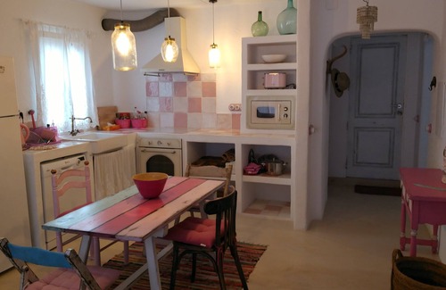 Cala Vadella Apartment | Apartment 250 mtrs from the beach, free WIFI and terrace with views.