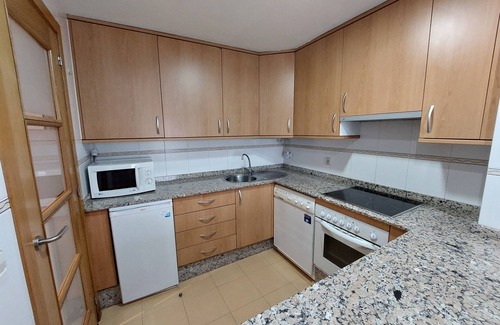 Santiago de Compostela Apartment | Apartment with garage next to the train and bus station.