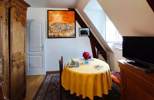 Le Mesnil-sous-Jumieges Apartment | Apartment Le Mesnil-sous-Jumièges, 1 bedroom, 2 persons
