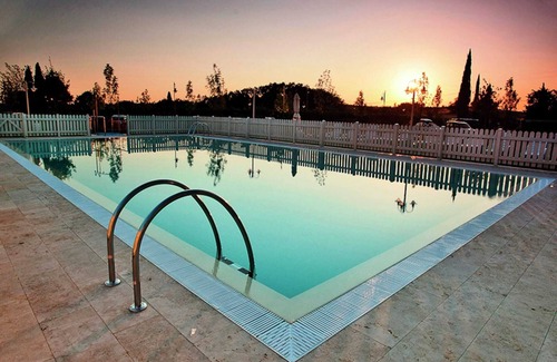Barberino Tavarnelle Apartment | Apartment in Chianti with Shared Pool