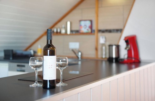 Radolfzell am Bodensee Apartment | Apartment 'with 40qm' with Shared Garden and Wi-Fi