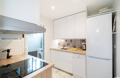 Puerto Banus Apartment | Apartment in Playa Rocío for 6 people | 220