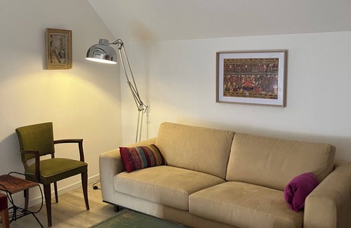Cosne-Cours-sur-Loire Other | Apartment and art studio in an old farmhouse near Sancerre