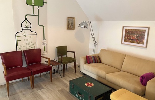 Cosne-Cours-sur-Loire Other | Apartment and art studio in an old farmhouse near Sancerre