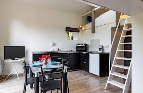Saint-Romain-la-Virvee Apartment | Apartment 'L'orée Des Vignes' with Shared Pool, Private Terrace and Wi-Fi