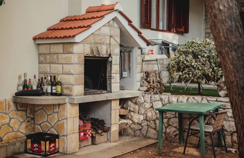 Ivan Dolac Apartment | Apartments Antun (33181-A1) - Ivan Dolac - island Hvar