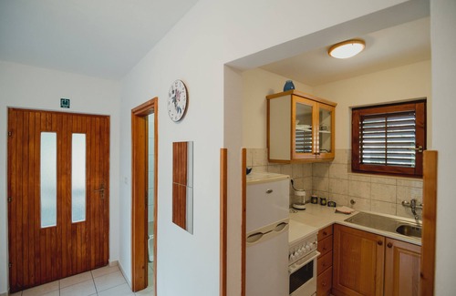 Ivan Dolac Apartment | Apartments Antun (33181-A3) - Ivan Dolac - island Hvar