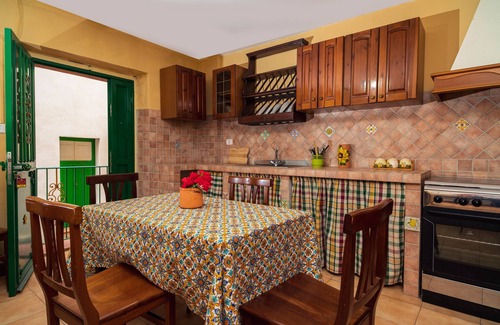 Rovittello Apartment | Apartment "Borgo Santa Caterina Albego Diffuso" with Mountain View