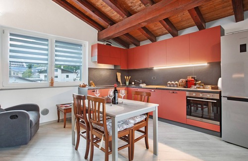 Montan-Angelin-Arensod Apartment | Apartment 'Villa Maffei' with Mountain View
