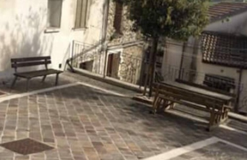 Montenero di Bisaccia Apartment | Apartment in stone house 15 minutes from the sea