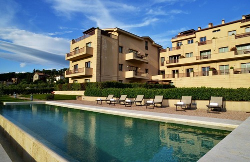 San Casciano dei Bagni Apartment | Apartment Iris by Interhome