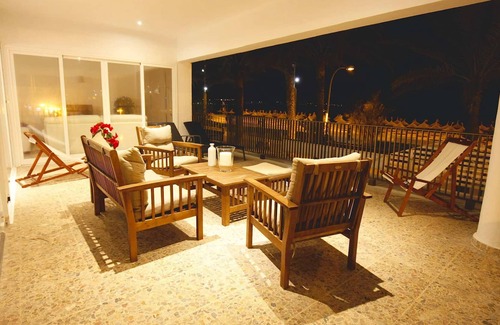 Les Meravelles Apartment | Apartment 1. sea line
