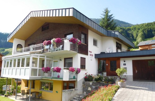 Au Apartment | Apartment 1 with balcony - House Rosi