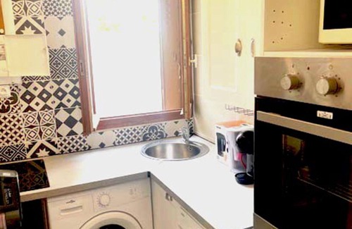 L'Economie Apartment | Apartment 15 minutes from Paris by RER