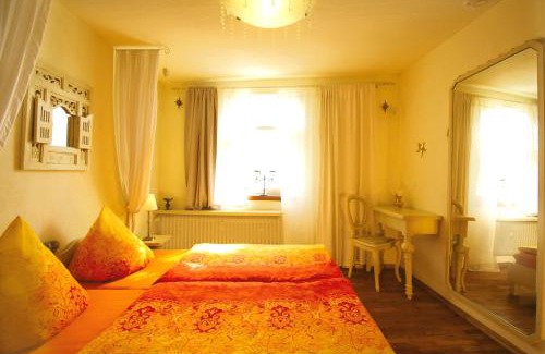 Diebach Apartment | Apartment 175 qm SCHWANENNEST, in der romantischen Rödermühle an der Fränkischen Saale in Deutschlands Mitte, 8 km zur A7