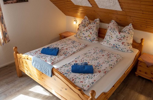 Schiltach Apartment | Apartment 2 "Starry Sky", top floor, 80sqm, 2 bedrooms, max. 6 people