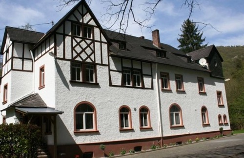 Alf Apartment | Apartment 2 - Wald Villa Üssbach