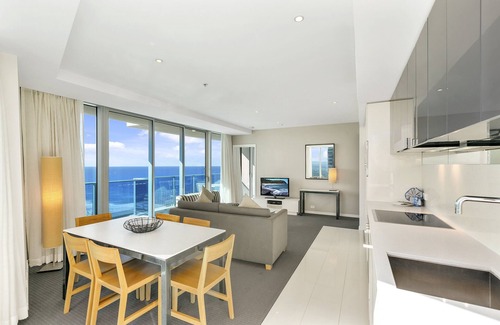 Surfers Paradise Apartment | Apartment 21901 is located on the 19th floor of Orchid Residences