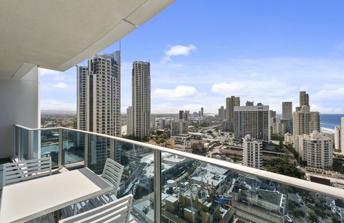 Surfers Paradise Apartment | Apartment 21901 is located on the 19th floor of Orchid Residences