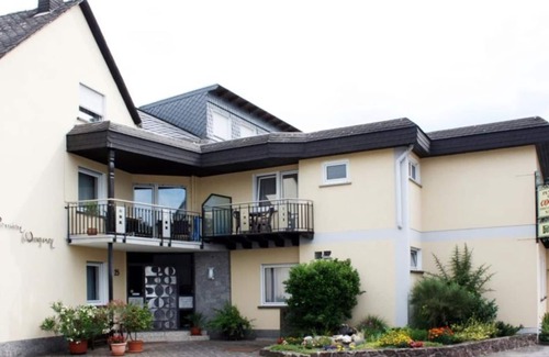 Schweich Apartment | Apartment 3 (with balcony) - Pension Wagner