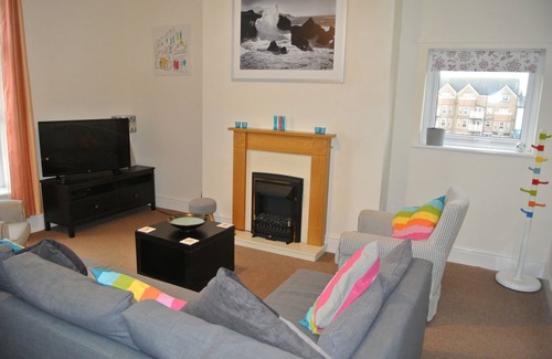 Bridlington Old Town Apartment | Apartment 4 Self contained 1-bed sleeps 4 Bridlington North side with sea view