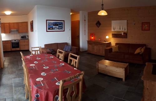 Val d'Illiez Apartment | Apartment 4 to 6 people Les Crosets with parking #