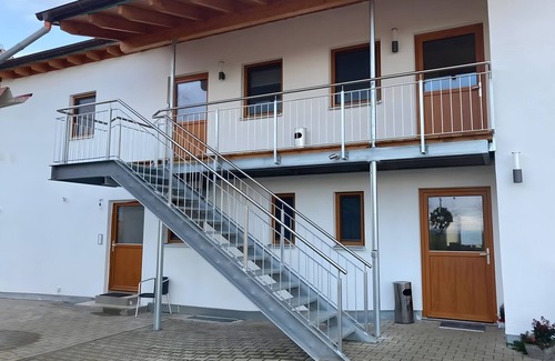 Nerenstetten Apartment | Apartment '4' with Shared Terrace, Shared Garden and Wi-Fi