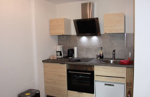 Loerrach Apartment | Apartment 47qm mit Küche, 2 Schlafzimmer, max. 3 Personen