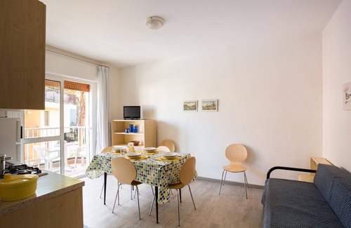 Eraclea Mare House | Apartment 5 people Condominio La Rustica with swimming pool WI-FI
