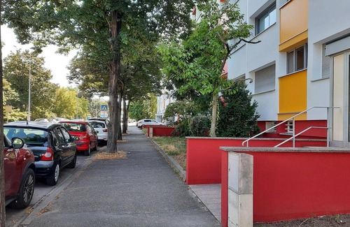 Quartier Saint-Leon Apartment | Apartment 600 m from the city center - ideal for families, parking included