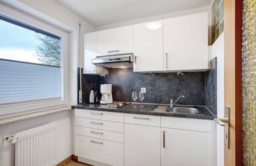 Bad Bellingen Apartment | Apartment '7' with Shared Garden and Wi-Fi
