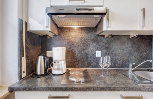Bad Bellingen Apartment | Apartment '7' with Shared Garden and Wi-Fi