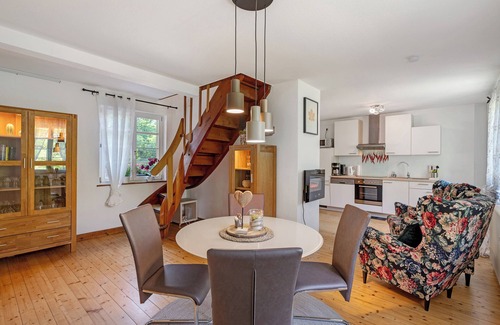 Sasbachwalden Apartment | Apartment '70qm' with Private Terrace and Wi-Fi