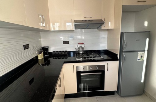 Taddart Apartment | Apartment 9 minutes' walk from Anza beach