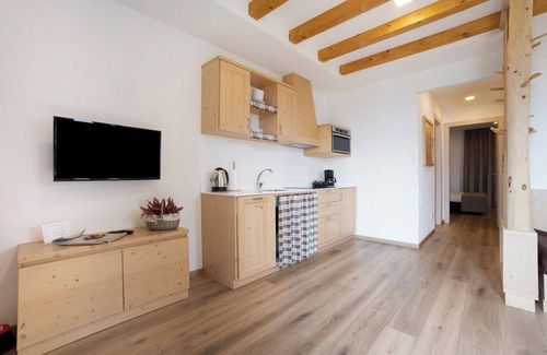 Tremosine Apartment | Apartment 'Agriturismo Hegemone Bosco' with Mountain View, Private Terrace and Wi-Fi