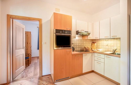 Montagna Apartment | 'Apartment Abendsonne' with Balcony & Wi-Fi
