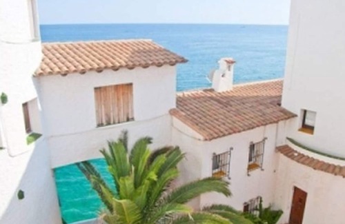 Vallpineda Apartment | APARTMENT ABOVE THE MEDITERRANEAN SEA SITGES